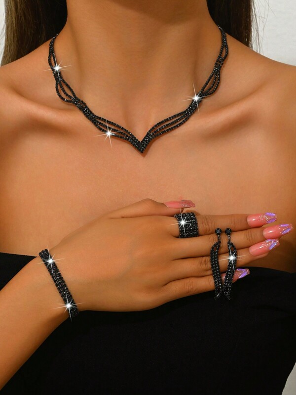 Fotografie de nuntă de modă minimalistă Accesorii de colier pentru femei - Cercei de argint, colier, brăţară, inel Set de bijuterii pentru mireasă, potrivit pentru petrecere, club de noapte