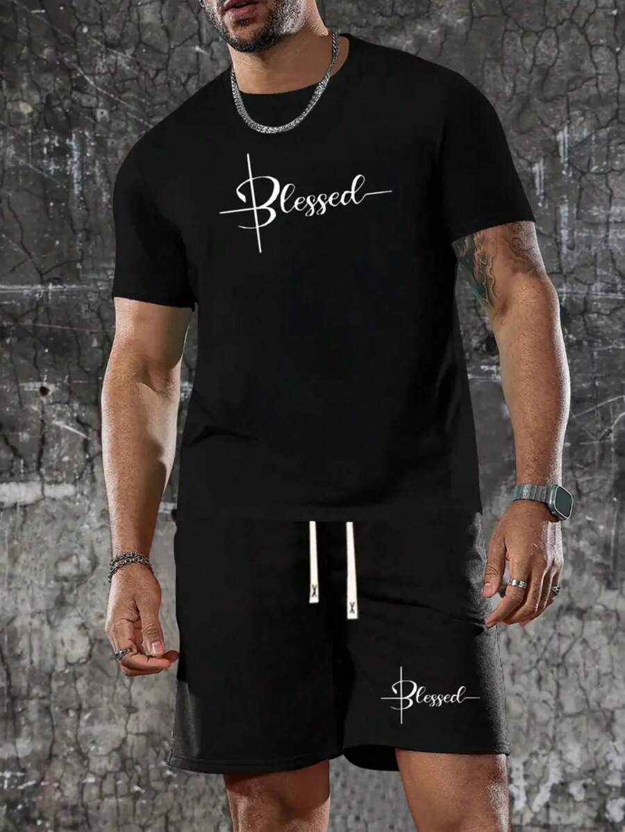 Conjunto Masculino Bless Estampa Abençoado por Deus Camiseta 100% Algodão + Short Tactel Moda Masculina Streetwear Kit 2 Peças - Preto - Visão 1