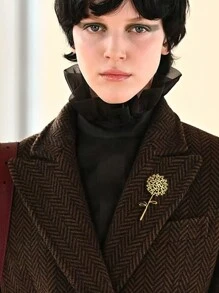 1 件时尚优雅不锈钢蒲公英胸针