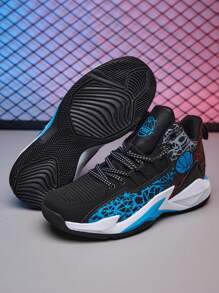 男孩和女孩时尚系带篮球鞋，防滑且耐用，适合球场和训练