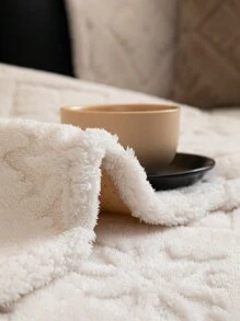 1pc Cream-Colored Plush Sofa Cover, Non-Slip Sofa Pad For Home Use In Autumn/Winter, Pet-Friendly Sofa Protector, Suitable For Bedroom, Living Room, Office, Home Decor