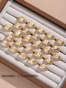 1 pieza Anillo con 26 iniciales en estilo retro, el regalo personalizado talla grande apropiado para los niños