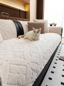 1pc Cream-Colored Plush Sofa Cover, Non-Slip Sofa Pad For Home Use In Autumn/Winter, Pet-Friendly Sofa Protector, Suitable For Bedroom, Living Room, Office, Home Decor