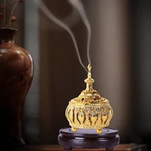 1 pièce/4 pièces Brûle-encens filigrane floral doré, support d'encens en métal ajouré doré de petite/grande taille, brûleur de parfum pour le safran, le santal, accessoires de décoration d'intérieur, ornement de style exotique