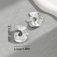 Fashionable Abstract Asymmetrical Wavy Stud Earrings