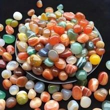 1 علبة من 100 جرام من أحجار العقيق المصقولة الجذابة غير المتماثلة - مجوهرات زخرفية لأحواض السمك والنباتات المزروعة والأثاث الحدائق - بلورات صخرية طبيعية مناسبة للأشغال اليدوية وديكور المنزل