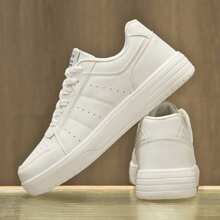 Plus Size Men's Lace-Up PU Leather Lightweight Casual Sports Sneakers