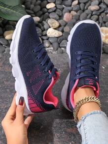 女士户外运动花卉蕾丝装饰系带前防滑鞋底轻便透气运动鞋适合跑步