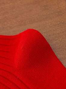 3 pares de calcetines medianos para niños, con diseños festivos rojos para celebrar el Año Nuevo, uso versátil para la temporada - Rojo - Ver 2