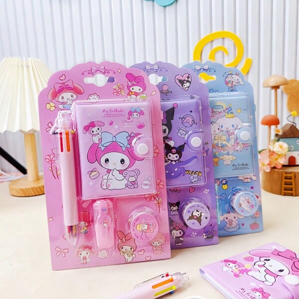 Sanrio Sanrio Schreibwarensset beinhaltet ein Notizbuch, Filzstifte, Mehrfarben-Kugelschreiber und Washi-Klebeband. Notizpapier