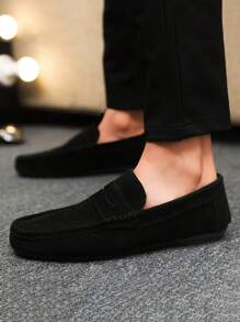 Mocassins pour hommes Nouvelles chaussures casual Chaussures polyvalentes Chaussures de pêcheur à enfiler Chaussures molles Chaussures bateau à semelle plate Chaussures d'affaires Chaussures en cuir noir Chaussures habillées (Taille petite et étroite, il est recommandé de commander 2 tailles de plus)