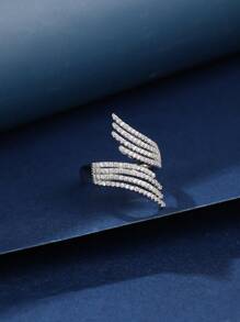 1 件铜锆石材质镶嵌小戒指，时尚迷人，适合女性作为礼物或日常佩戴 - 003399 - 查看 5