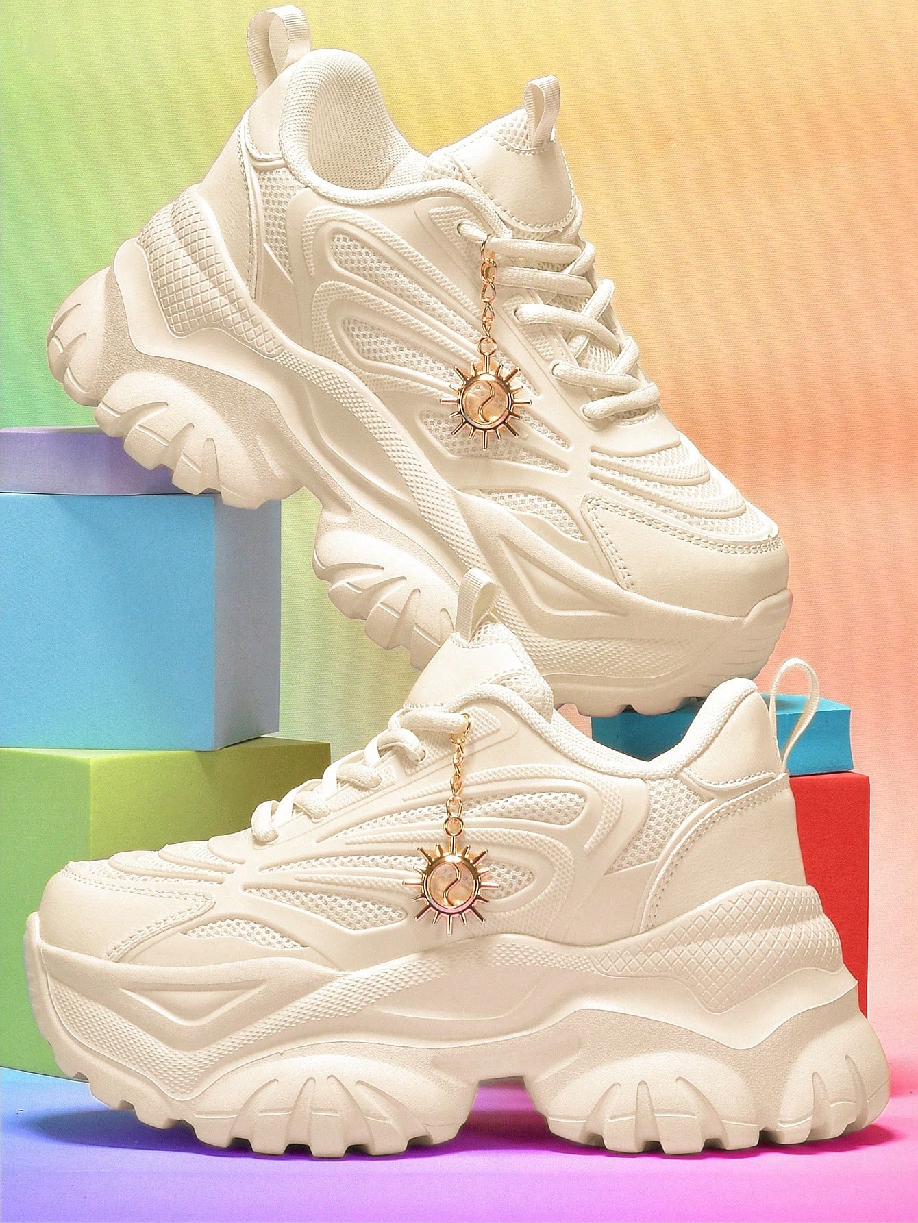 حذاء رياضي نسائي بلون بيج على طراز Y2K، بنعل إيفا...