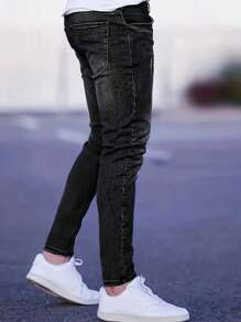 Pantalones vaqueros ajustados de moda con bolsillos y rotos para hombres