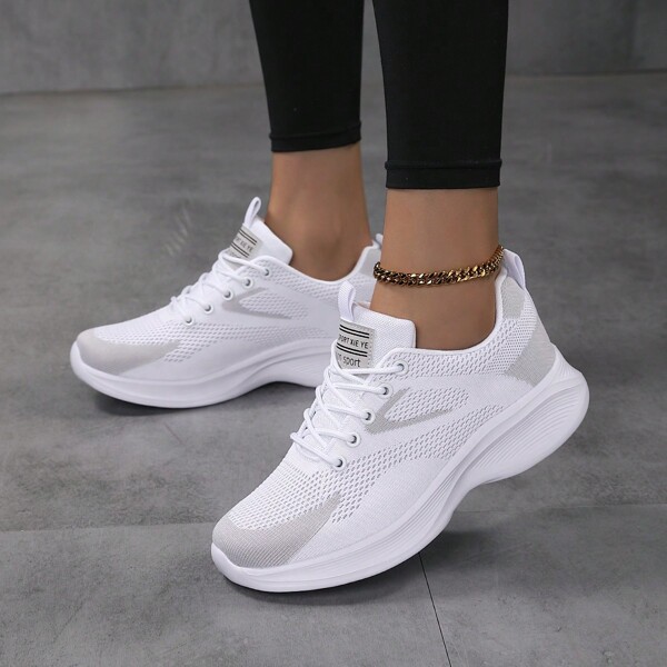Sport- und Freizeitschuhe für Damen, atmungsaktiv und vielseitig einsetzbar mit weicher Sohle