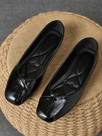 女士方头平底鞋，低帮鞋，优雅专业工作鞋，黑色，舒适平底皮革办公室/面试鞋