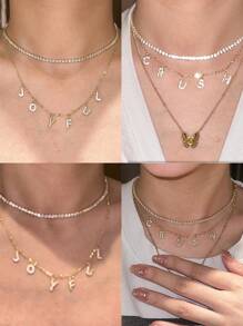 1 pièce Collier DIY en cubique de zircone doré minimaliste, collier personnalisé avec lettre simple, collier pendentif personnalisé en acier inoxydable MAMA, cadeau de mode pour maman, automne, simple, décontracté, vintage, unique, cadeau idéal pour petite amie, maman, famille, amie, fille, anniversaire, Saint-Valentin, fête des mères, anniversaire, remise des diplômes, port quotidien, mariage, gala, or, à la mode, automne, décontracté, sobre, unisexe, hipster, personnalisé, unique, idéal pour elle, petit ami, petite amie, papa, maman, famille, amis, animaux de compagnie, fils, fille, grands-parents pour les anniversaires, la Saint-Valentin, la fête des mères, les anniversaires, les remises de diplômes, la fête des pères, les mariages, le port quotidien, les fêtes, le bal de promo, noir, argent, or, élégant, coloré, vintage, simple, unisexe, décontracté, mignonne, personnalisé, unique, idéal pour lui, idéal pour elle