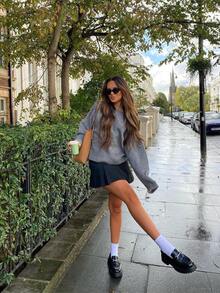 女士休闲灰色宽松针织毛衣，舒适柔软针织套头衫，秋季