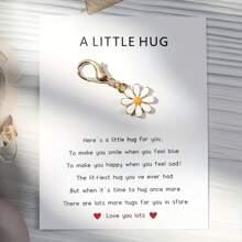 1/2/4Sets Lovely Daisy Mini Hug Card Sets,Daisy Keychain Combo,Comprising Of Cards And Cute Daisy Keychains, These Pocket Hug Cards Are Ideal For Gifting To Friends, On Special Days Such As Birthdays, Weddings, For Mother's Day, Father's Day, Valentine's Day, Serving As An Encouraging Token Or A Sweet Way To Say 'I Miss You'."