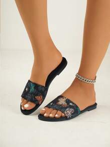 Women Cloth Sandals, New Summer Strap With Random Butterfly Embroidery Design, Casual Comfortable Flat Beach Slippers For Daily & Holiday Wear - Black - View 2