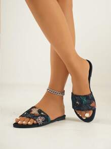 Women Cloth Sandals, New Summer Strap With Random Butterfly Embroidery Design, Casual Comfortable Flat Beach Slippers For Daily & Holiday Wear - Black - View 5