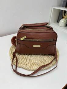 Bolsa Transversal Feminino Média com Divisórias + Chaveiro Pompom Lançamento ENVIO IMEDIATO - Castanho - Visão 2