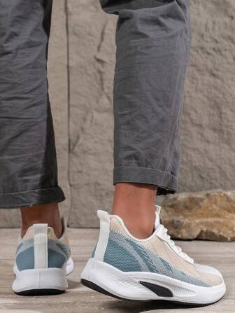 男士厚底系带运动鞋 - 透气、减震、舒适运动鞋，适合所有季节 - 网眼衬里、织物鞋垫和圆头