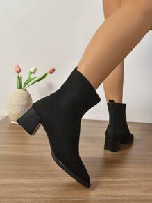 Fall/Winter 2025 Women's Lace-Up Pointed Toe Mid-Calf Boots - Black - View 5