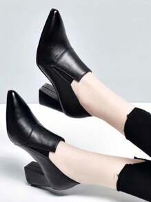 女士简约百搭纯黑色高跟鞋，尖头粗跟深鞋面正装鞋，适合工作、通勤、校园和日常穿着，四季皆宜 - 黑色 - 查看 3