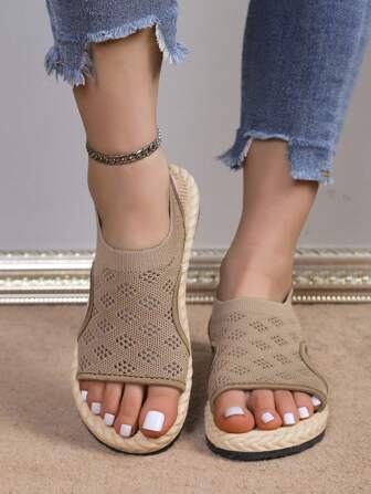 2024 Summer New Breathable Hollow Out Beach Slippers,Women Fashion Soft Bottom Casual Shoes, Flat Versatile Mesh Sandals