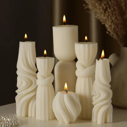 1pc Miniature Candles The Size Of A Palm Modern Ribbed Candle Set Large Soy Wax Scented Ribbed Pillar Candles Rotating Geometric Decorative Candles Suitable For Home Decor Swirl Art Candles Living Room Bathroom (White) Gifts Birthday Graduation