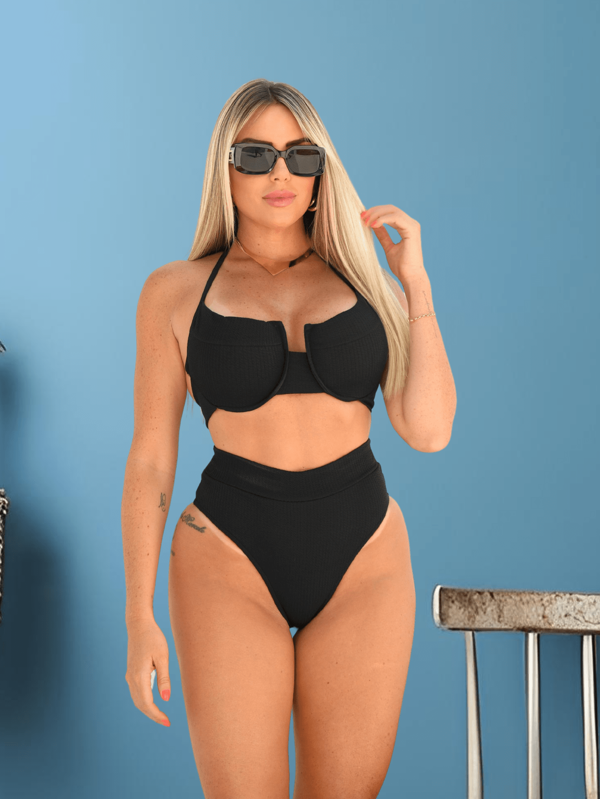 BIQUINI PRETO PLUS SIZE FEMININA MEIA TAÇA CINTURA ALTA MALHA CANELADA COM BOJO AMARRA NO PESCOÇO VERAO 2025