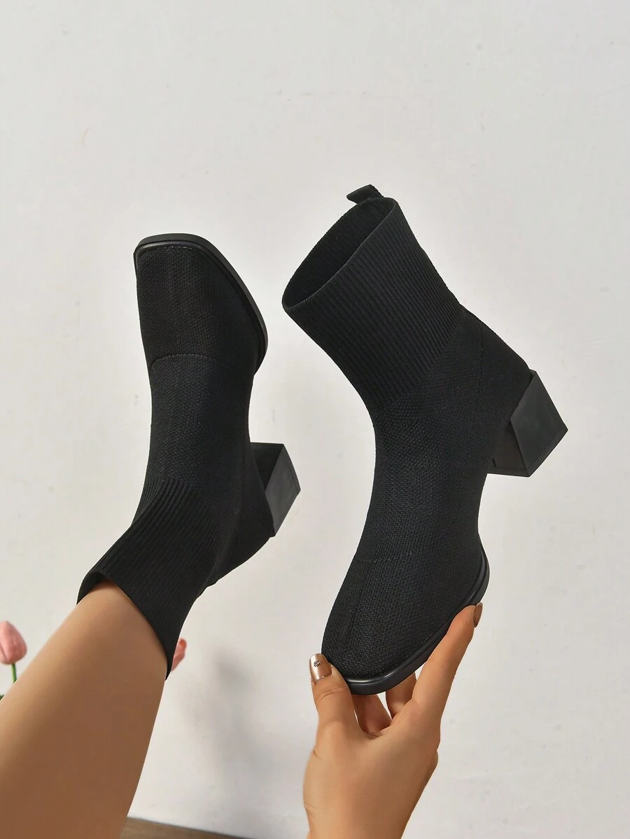 Fall/Winter 2025 Women's Lace-Up Pointed Toe Mid-Calf Boots