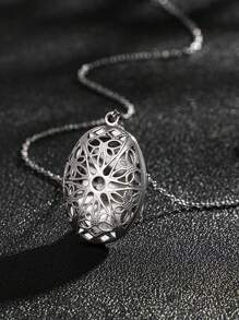 Collar con colgante locket ovalado hueco de acero inoxidable creativo DIY para mujeres, collar con colgante ovalado hueco vintage con diseño floral
