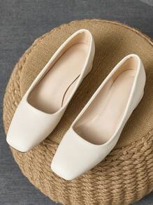 Sapatos de salto baixo da moda feminina, casuais, para férias, viagens, combina com qualquer coisa, sapatos brancos vintage de alta qualidade, sem cadarço