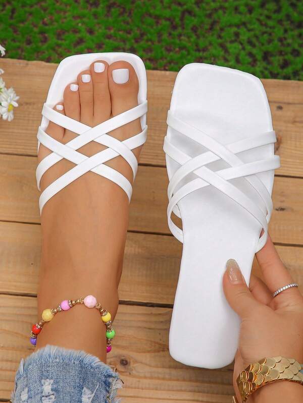 Wide Fit Women Casual Simple Flat Slides, Versatile Fashion Open-Toe Outdoor Lightweight Slippers, Large Size