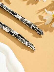 1pc Fashion Exaggerated Rhinestone Adjustable Coiled Snake Arm Cuff Bracelet - Black and White - View 4