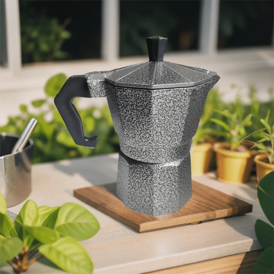 black-base-with-silver-flower-italian-aluminum-moka-pot-european-style