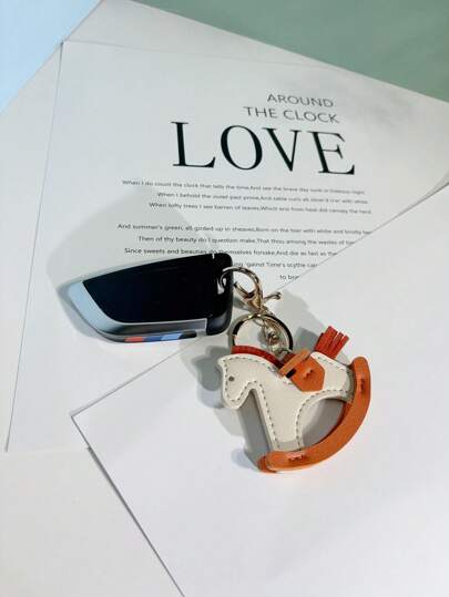 1PC Color Blocked PU Fashion, Elegant, Simple And Versatile, Personalized, Cute And Interesting Animal Mini Pony Rocking Horse Shaped Backpack, Shoulder Bag, Diagonal Shoulder Bag, Handbag, Tote Bag, Armpit Bag, Makeup Bag, Other Storage Bag, Pendant, Car Pendant, Keychain, Pants Waist Pendant, Luggage Pendant, Identification Pendant, Suitable For Couples, Girlfriends, Students, Men And Women, Working, Commuting, Daily Dating, Holidays, Traveling And Business Trips, Suitable For Men, Holidays, Girlfriends, Mothers, Small Gifts, Birthday Gifts