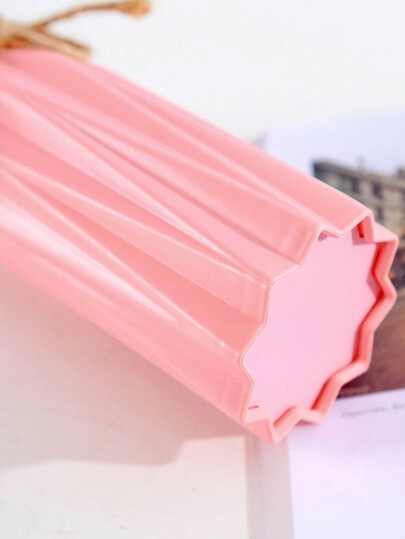 Plastic Vase, Height 6.9 Inches, Origami Pampas Grass Ceramic Appearance Artificial Flower Tafel Centerpiece ation Country Farmho Office Home Living Room Festive Atmosphere Glass Vase view 5