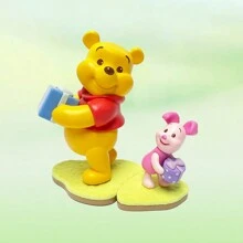 Miniso Scatola cieca con personaggi della serie "Vecchi amici" di Winnie the Pooh di MINISO, design a tema festa adorabile, realizzato in materiale PVC di alta qualità, perfetto per decorare la scrivania, da collezione e per fan Disney (1 pezzo, consegna casuale)