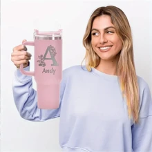 Aanpasbare roestvrijstalen geïsoleerde waterfles met handvat en rietje, 26 letters en bloemenpatronen, graveerbaar, reiskoffiemok houdt warm en koud, geweldig cadeau voor vrienden, koppels, verjaardagen, nieuwjaar