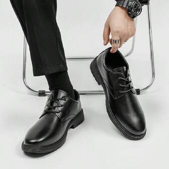 Scarpe da uomo eleganti per affari, stile britannico adatto per abiti da cerimonia, matrimonio, testimoni, casual dress