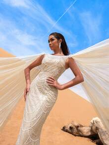 Faeriesty 惊艳的美人鱼晚礼服，饰以精致串珠和亮片点缀——完美适用于正式晚宴、盛大晚会、红毯派对和奢华婚礼等场合，尽显优雅气质。 - 杏色 - 查看 8