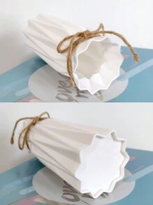 6,9 Zoll hohe Plastik Vase, Origami Design Pampasgras Vase, einfarbige Plastik Vase mit Keramik-Optik, für Tisch-Mittelstücke, Dekoration, Landhausstil, Büro, Wohnzimmer, Festliche Atmosphäre, Geschenk, Heimdekoration - Blau - Übersicht 8
