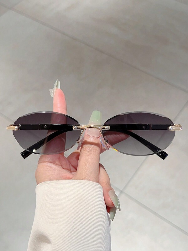 1Pc Women New Rimless Frame Oval Stylish Glasses Minimalist Advanced Sense Black Glasses Multicolor Gradient Lenses Vintage Luxury Glasses Suitable For Traveling And Vacation Decorative Fashion Glasses For Women Shades For Ladies Eyeglasses Fall Winter Outfits Beach Accessories Vintage Y2k Basics Business Casual Gifts For Summer Beach Vacation,Outdoor,Travel