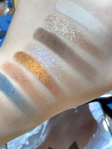 GIRLCULT GIRLCULT Hallucination Eyeshadow Palette 58 Blue Mountain Chameleon & Metallic Highly Pigmented Eye Makeup Palette, Matte Shimmer Metallic Eyeshadow Pallet Long Lasting Blendable Natural Colors,GIFT, 8g/0.28oz