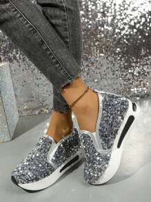 Novos calçados esportivos casuais da moda feminina, tênis leves com sola macia, sapatos brancos pequenos com lantejoulas e renda confortáveis e versáteis, mocassins de salto alto, sapatilhas femininas com sola plataforma