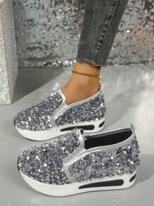 Novos calçados esportivos casuais da moda feminina, tênis leves com sola macia, sapatos brancos pequenos com lantejoulas e renda confortáveis e versáteis, mocassins de salto alto, sapatilhas femininas com sola plataforma