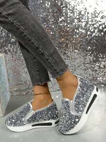 Novos calçados esportivos casuais da moda feminina, tênis leves com sola macia, sapatos brancos pequenos com lantejoulas e renda confortáveis e versáteis, mocassins de salto alto, sapatilhas femininas com sola plataforma